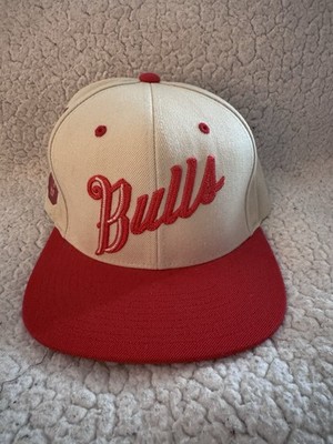 Mitchell & Ness Chicago Bulls Snapback Hat Basketball Tan Red New
