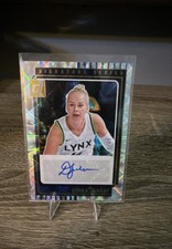2025 Panini Donruss WNBA - Signature Series Dorka Juhasz Holo Frame /49 (AU)