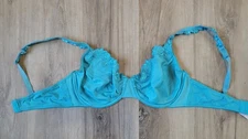 Victoria's Secret Treasures Bra Size 36C Color Turquoise/aqua