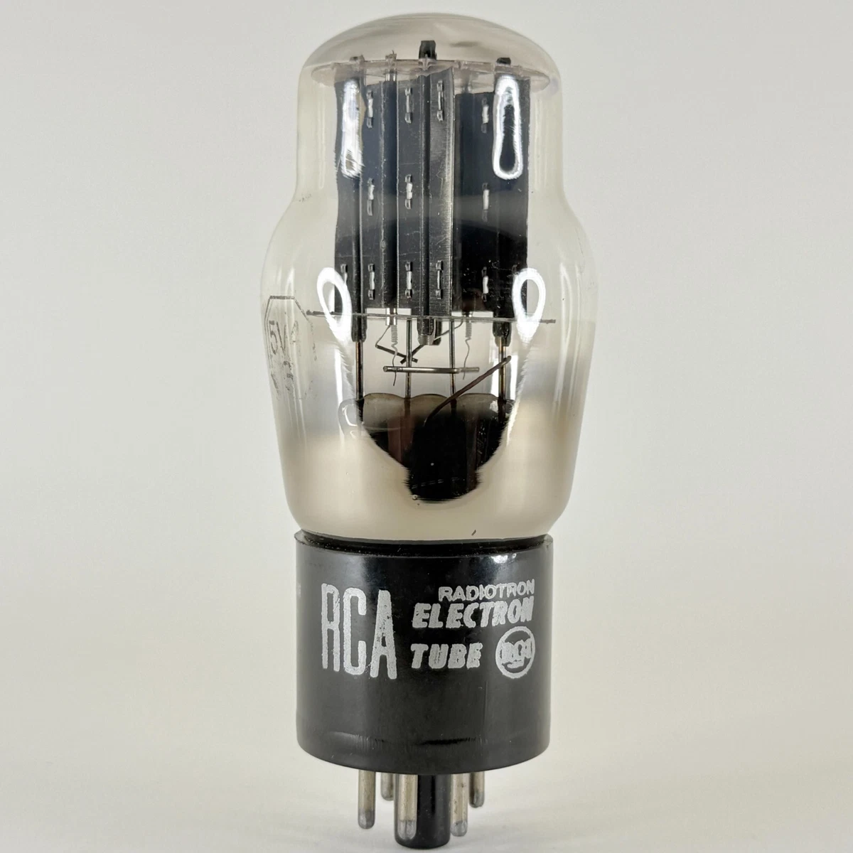1 tube RCA X 7558. NOS/NEUF DANS SA BOÎTE. RCB171