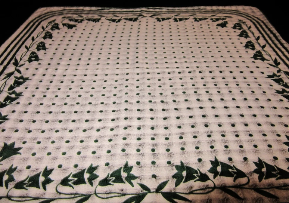 Vintage Hankie Verde Floral Lunares Telón de Fondo Blanco ¡DULCE! Foto 3 de 3