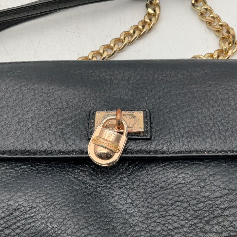 Calvin Klein Womens Black Gold Leather Semi Chain Strap Crossbody Bag