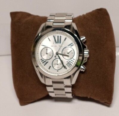 Michael Kors women display picture 1