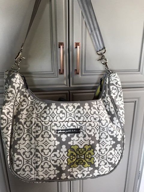petunia pickle bottom touring tote