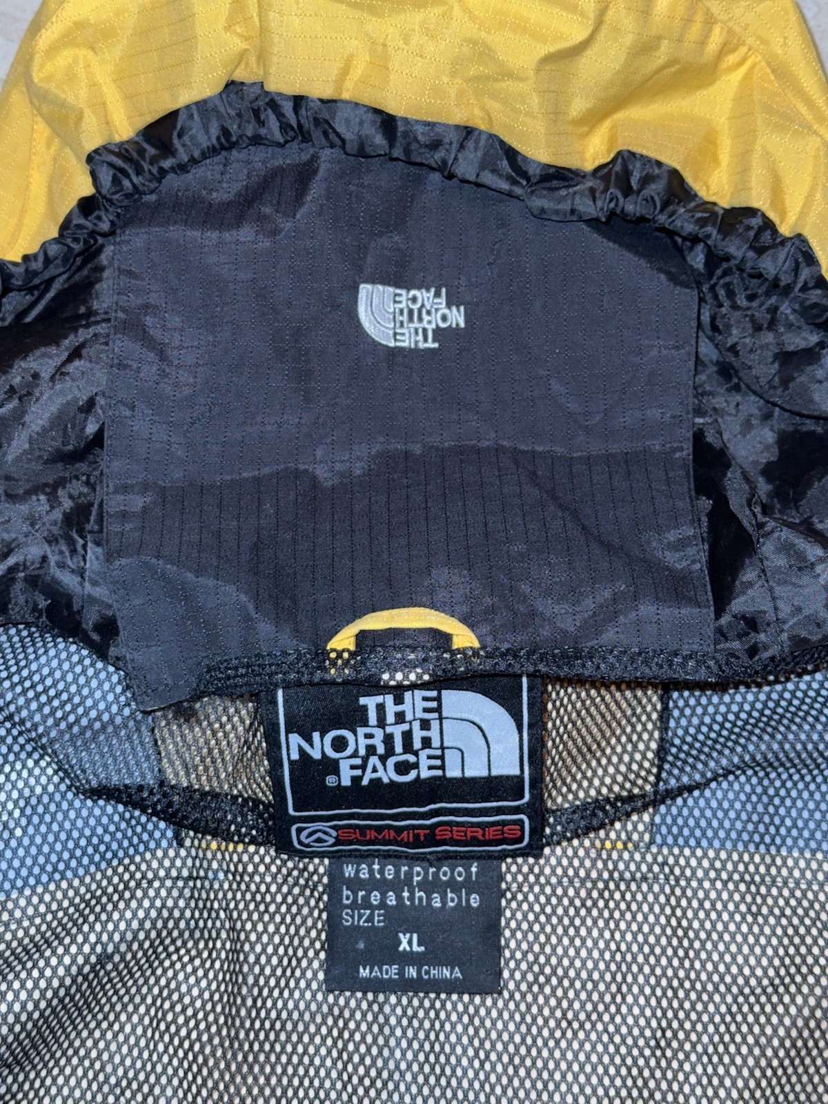 The North Face Jacket Mens XL Yellow Mountain Light Goretex Retro Summit Series thumbnail 14
