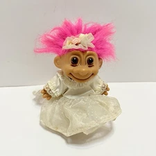Vintage Russ Troll Doll Bride White Dress Pink Hair Bow 5” Collectible