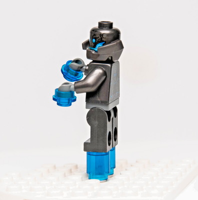 LEGO Marvel Minifigure - Ultron Sentry with Neck Armor (sh209
