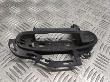 AUDI A6 2.0 TDI 2007 DOOR HANDLE EXTERIOR BACKING (FRONT PASSENGERS)