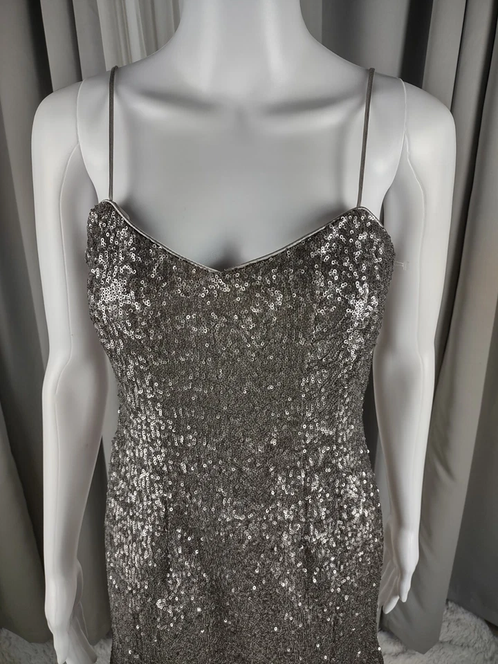 Vestido de cóctel Banana Republic L’wren escocés plateado lentejuelas onduladas talla 6P (nuevo con etiquetas) Foto 3 de 4