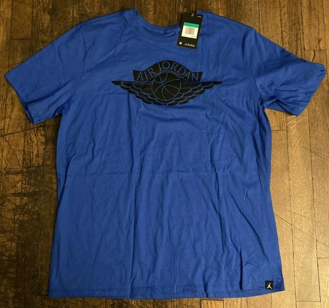 black and royal blue graphic tee