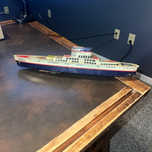 Vintage Marx Sparkling Luxury Liner Friction Powered Rare- Untested