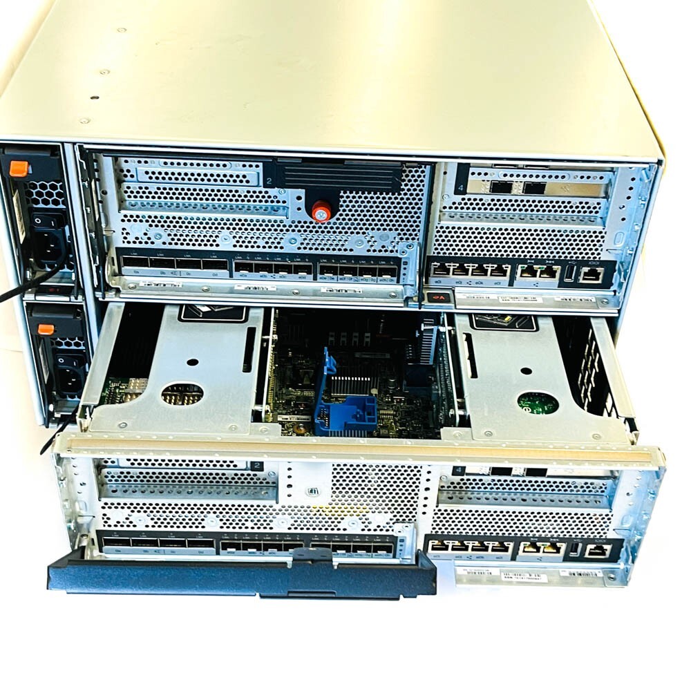 NetApp NAF-1302 Dual SAS Disk Array Filer System w 2x Controller