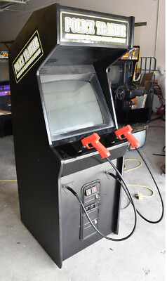 POLICE TRAINER ARCADE MACHINE by P&P MARKETING 1997 (Excellent ...