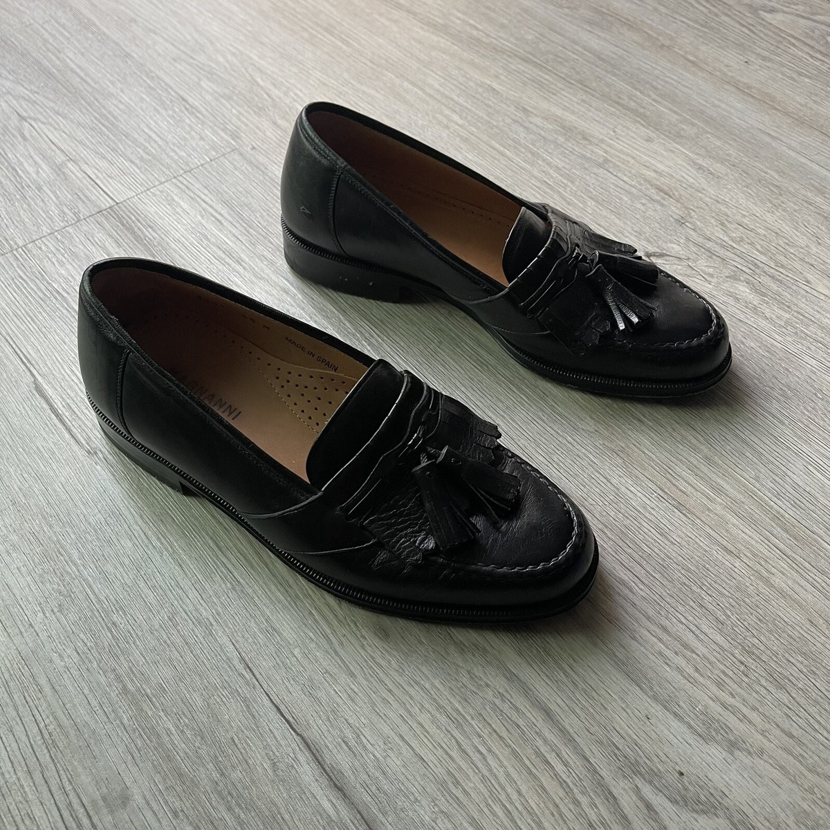 Magnanni Black Leather Slip-On Loafers Gentry Men main image 2