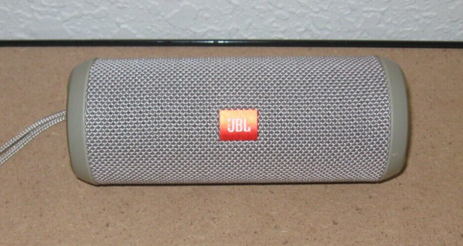 JBL Flip3 Portable Waterproof Speaker - Gray - Intermittent Audio - parts/repair-image