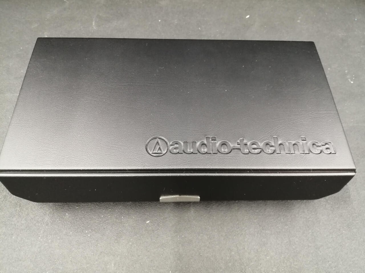 Audio-Technica AT4040 Cardioid Condenser Studio Mic - Made in Japan