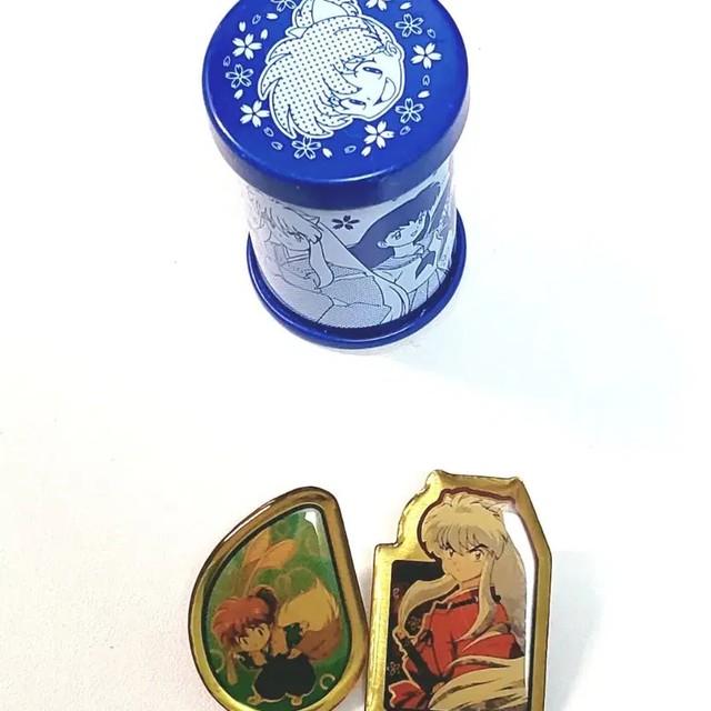 Inuyasha Sitpo Metal Badge Pin with Tin Case Gacha
