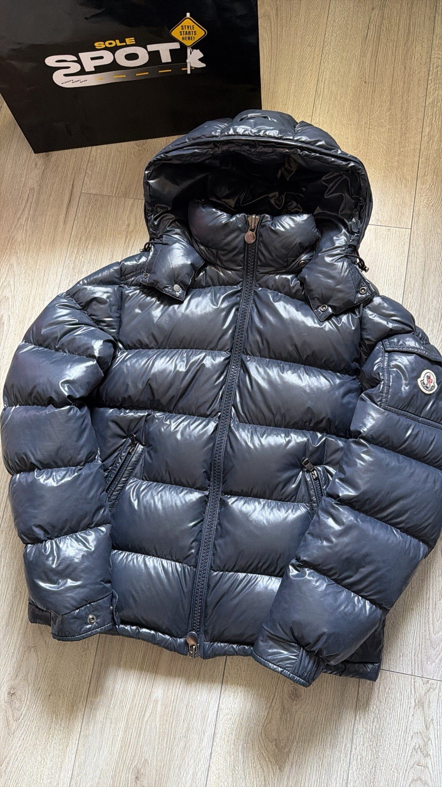 Moncler Maya Men's Navy Puffer Jacket SIZE 2