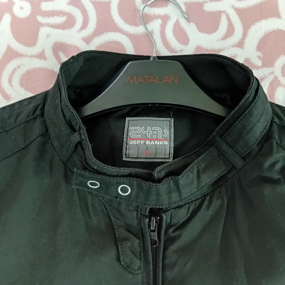 Jeff banks jacket size L mens/black/windbreaker UK