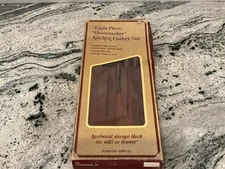 VTG Robinson Knife Co 8 Piece Homemaker Knife Set Stainless Steel Block Cutlery