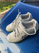 Yonex 65 Size 9 UK Shoes Badminton