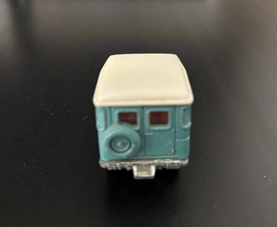 1980s Toyota Land Cruiser Light Blue White Top 1/60 Vintage Tomica Japan - Image 4 of 4