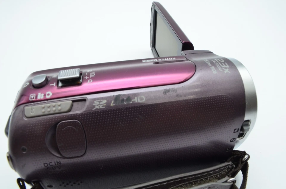 【VERY GOOD】Panasonic HDC-TM35 Violet HD Camcorder w/Battery Charger from Japan - Image 4 of 4