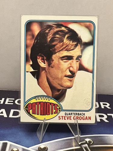 Steve Grogan #376 card