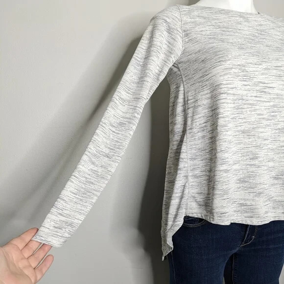 Zyia heathered grey open split back long sleeve t… - image 3