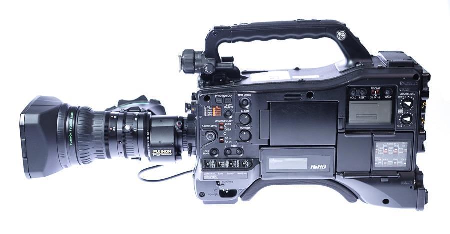 【状態良好】 HMC155 Panasonic HPX175 Panasonic 業務用ビデオカメラ新製品「AG-HPX175」「AG-HMC155