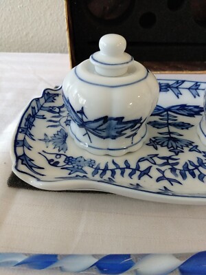□美品□陶板画◇１８cm×１５cm◇箱入り栞付き◇Meissen◇ Lovely Small Meissen Porcelain Box W/ Colorful Applied