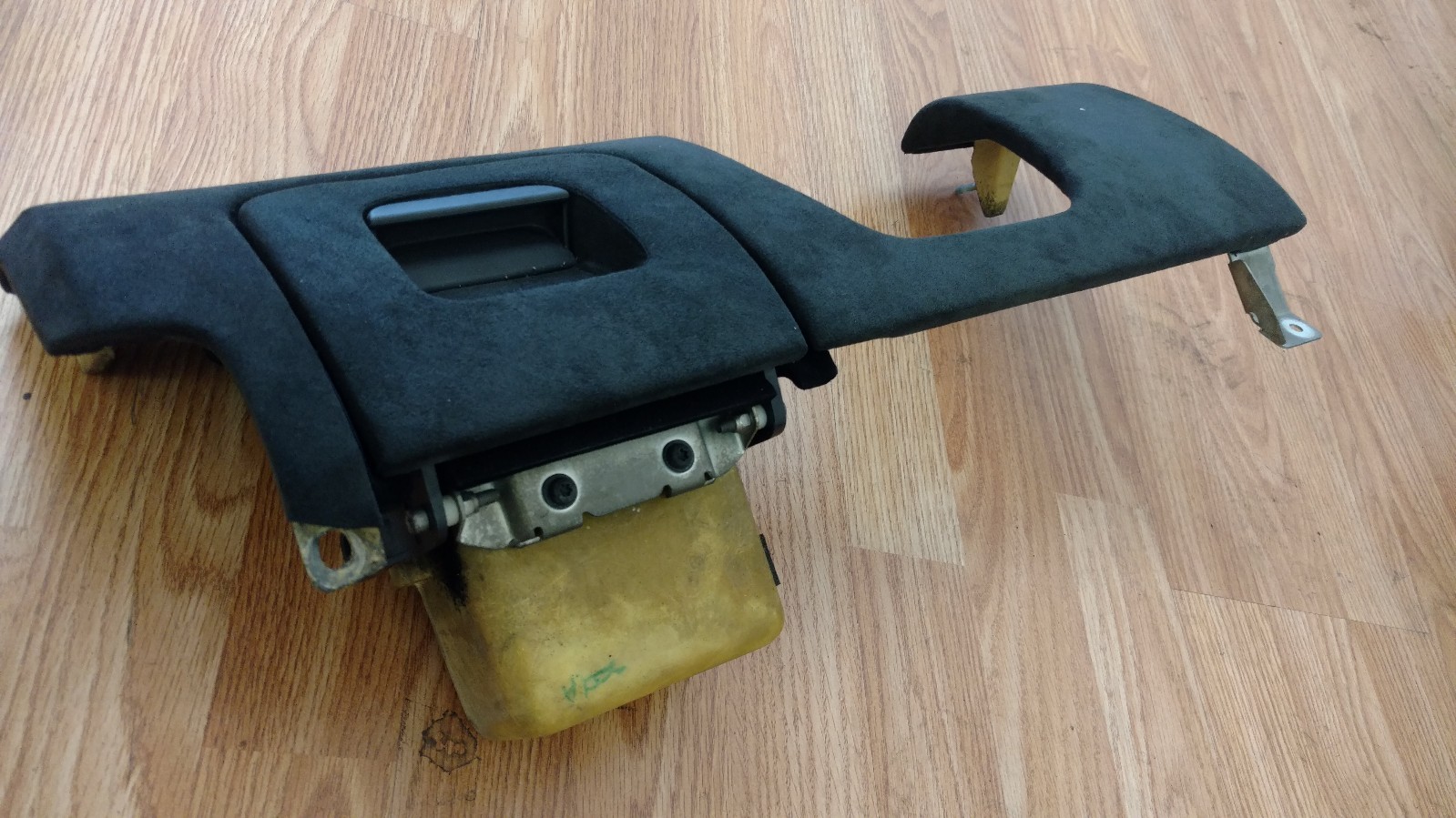 LAMBORGHINI GALLARDO LP550 LP560 E-GEAR DASHBOARD BOTTOM COVER OEM 401858793G