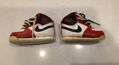 Vintage 1985 Nike Air Jordan 1 Chicago Toddler Size 2 Baby Shoe