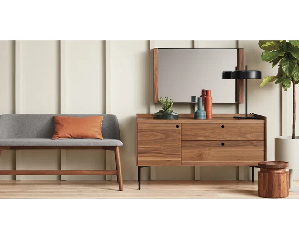 FULL LENGTH Mirror FOR HEAD TO TOE RELFLECTIONS - Image 3 of 4