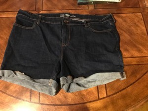 womens denim shorts size 18