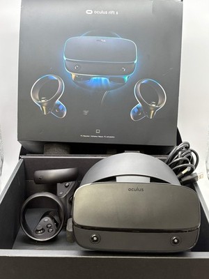 Oculus Rift S VR Headset w/ 2 Controllers PC VR