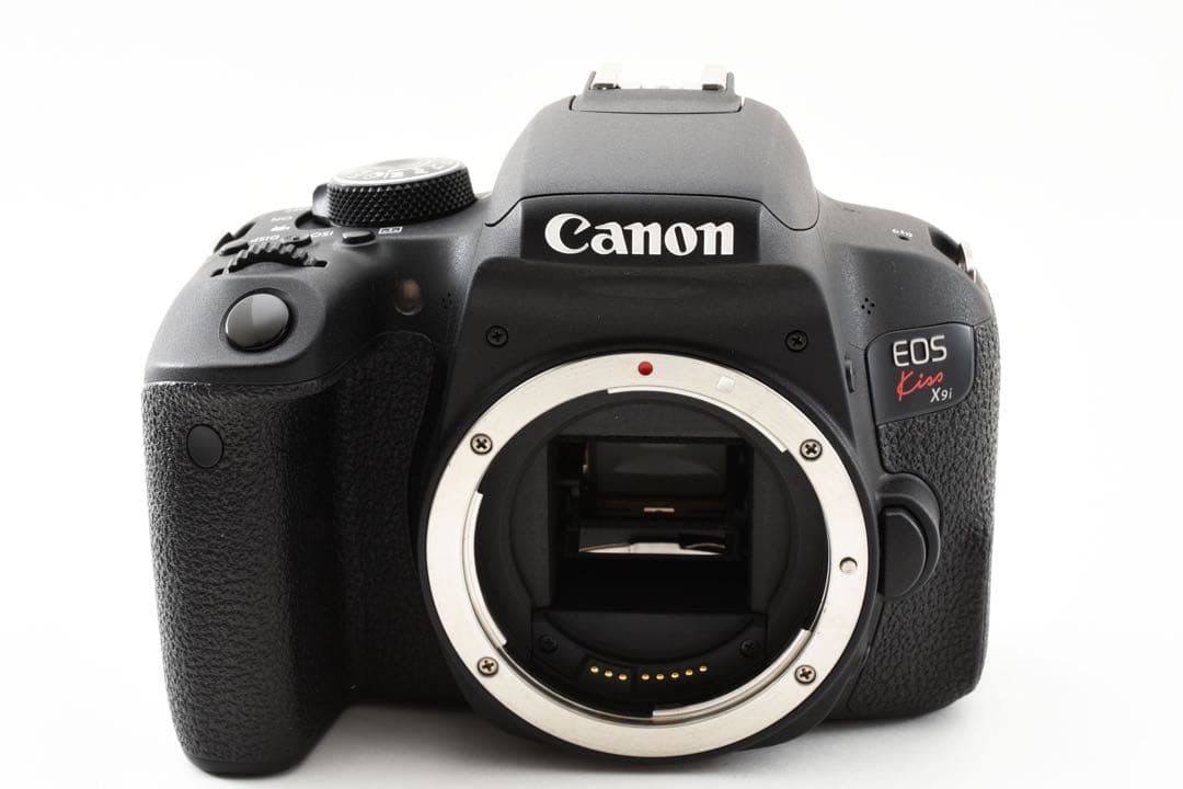 Canon Kiss X9i DSLR Camera with Dual Lens Set Wi-Fi Bluetooth