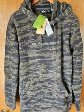 Men’s Quicksilver Camo Pullover Fleece Hoodie, Size Small, New With Tags