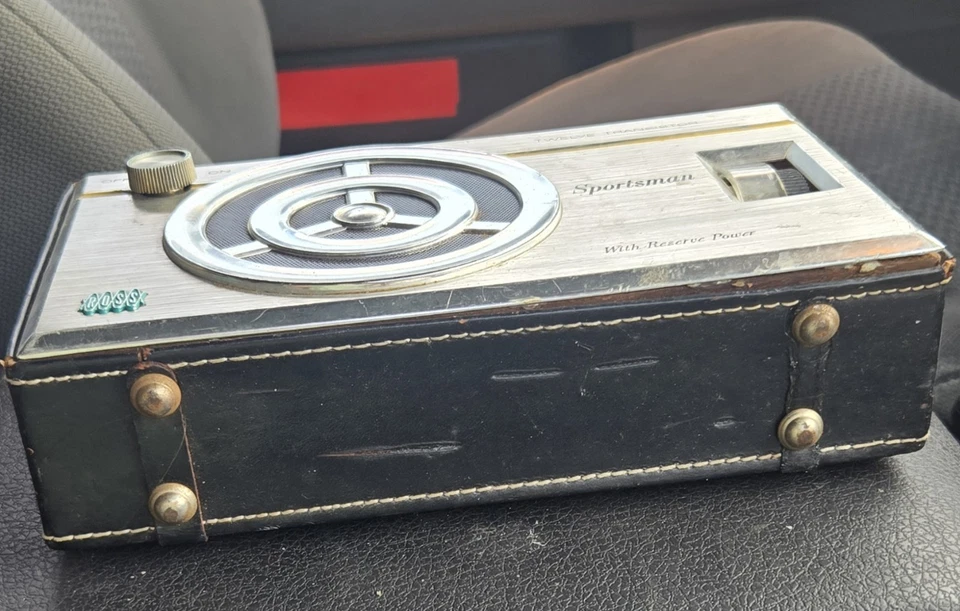 Receptor de radio AM/FM Ross Sportsman 12 transistores de colección EXTRA largo alcance Foto 2 de 4