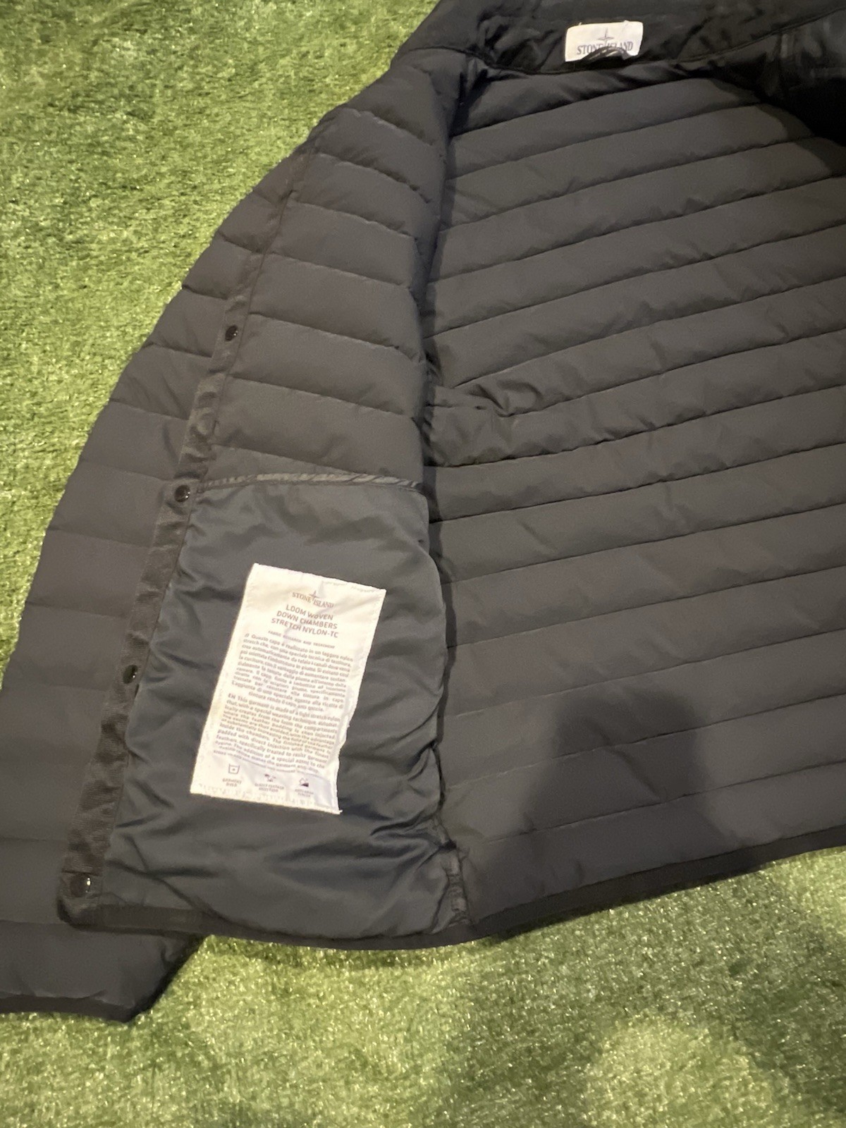 Stone Island Puffer Jacket Medium Black Loom Woven Down Chambers Stretch Nylon - product detail image 14