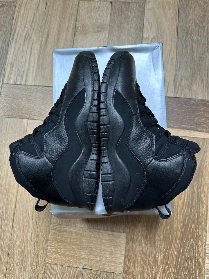 “Stealth 2005” Air Jordan 10 Retro Talla 8.5 Noir|Modelo de Pantalla Negro 310805-010 Foto 4 de 4