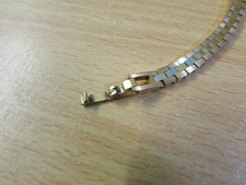 *LOOK* Stunning Condition Ladies SEKONDA 04584 Watch - New Battery - Picture 4 of 5
