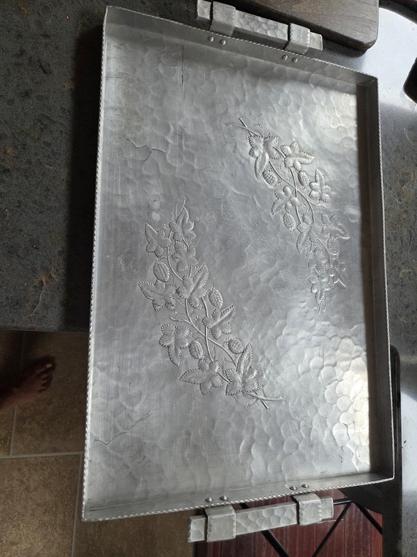 Vintage Hand Forged Everlast Metal Aluminum Tray 19.5 By 13.5  BERRY  Pattern