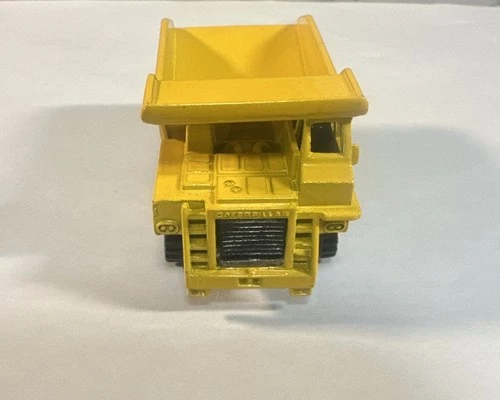 MINT Vintage 1979 Hot Wheels Caterpillar CAT 777 Dump Truck #1171 Malaysia 1:64