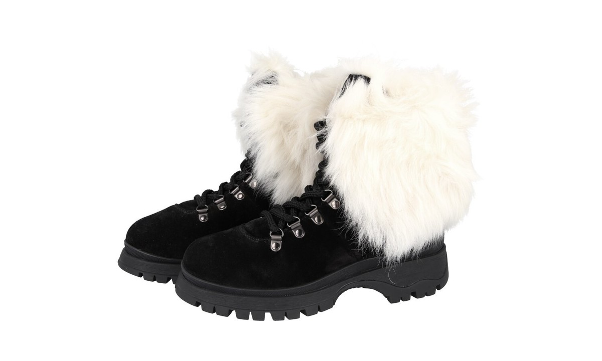 PRADA Brixxen SHEARLING WINTER BOOTS Fur Booties Black NEW - US 9