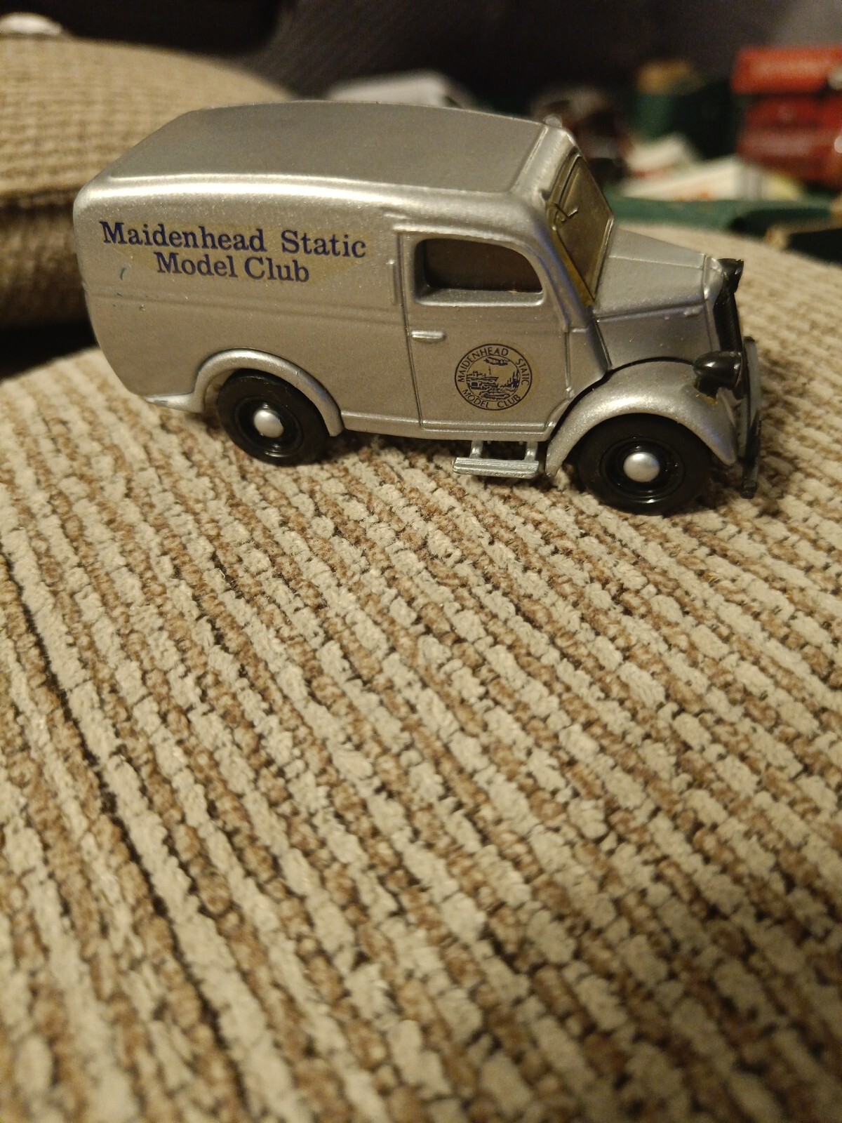 Matchbox Dinky DY4, 1950 Ford E83W 10 CWT Van - Free Price Guide