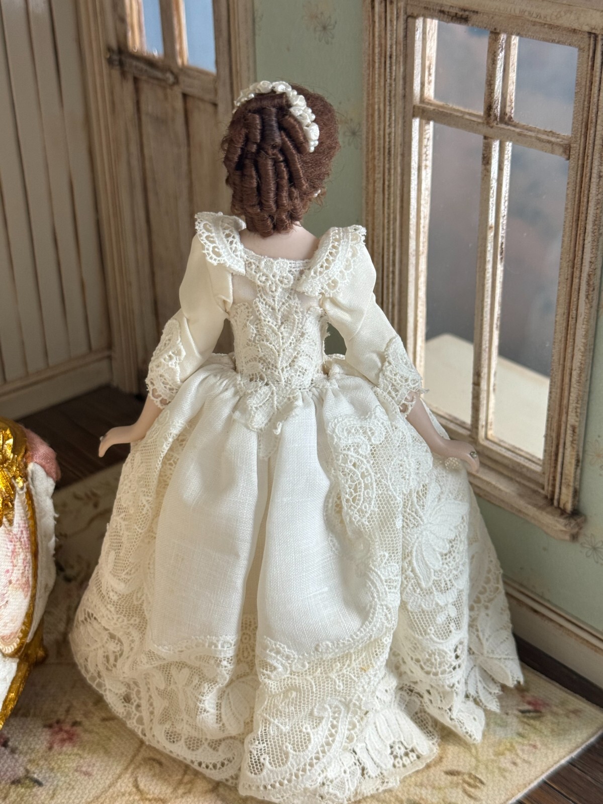 Vintage Artisan Miniature Dollhouse Auburn Porcelain Lady Doll w Ivory
