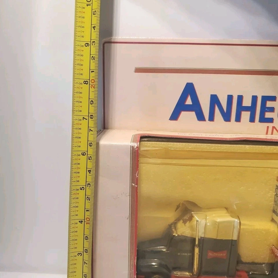 Vintage K-Line 1995 Anheuser Busch Budweiser Tractor Trailer  Train  - Image 3 of 4