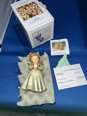 Goebel Hummel 1990 Collectible Figure 484/243 1987 Peace On Earth