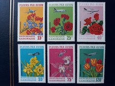 Timbres neufs GABON PA N°112 à 117 Fleurs par avion  1971